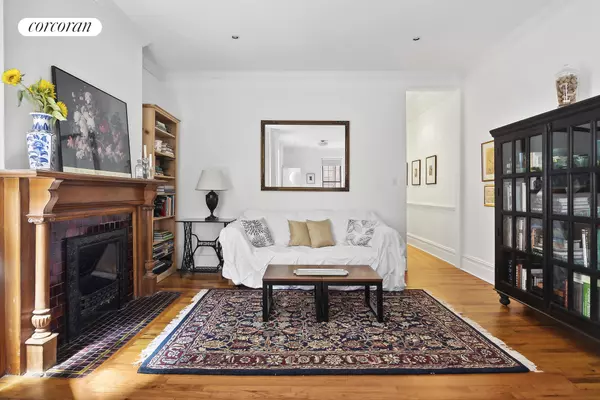 Brooklyn, NY 11238,673 VANDERBILT Avenue #1C