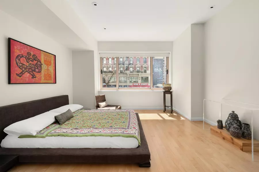 106 CENTRAL Park S #2C, Manhattan, NY 10019