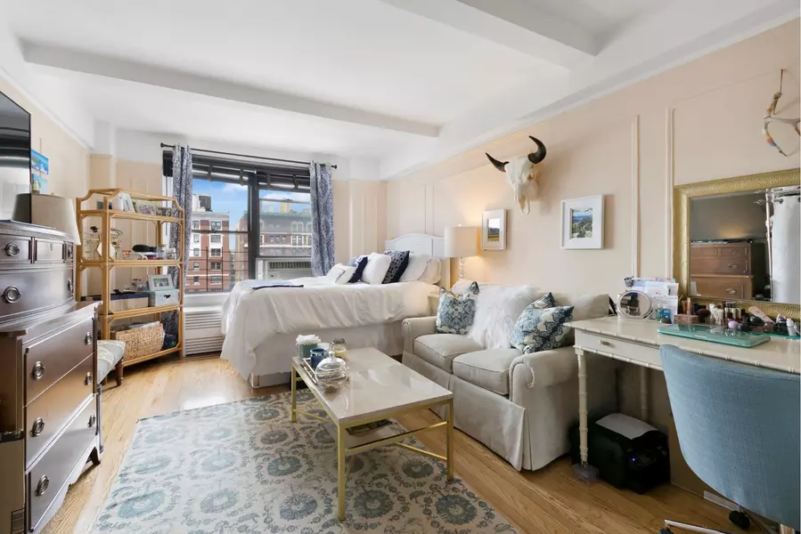 235 W 102ND Street #16S, Manhattan, NY 10025