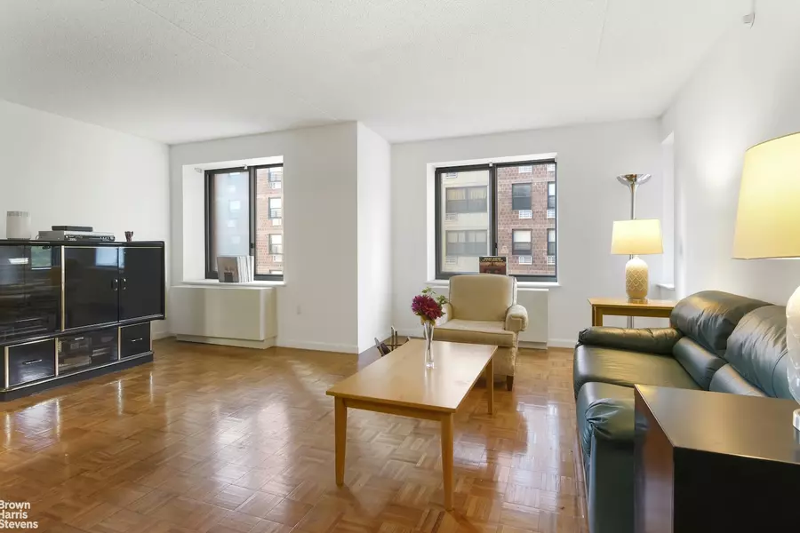 300 W 135TH Street #4R, Manhattan, NY 10030