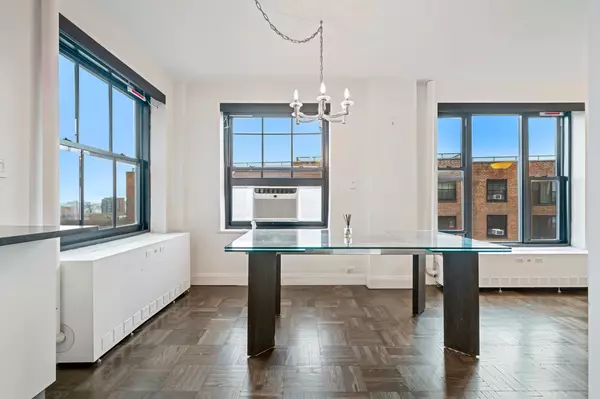 Brooklyn, NY 11238,345 CLINTON Avenue #12H