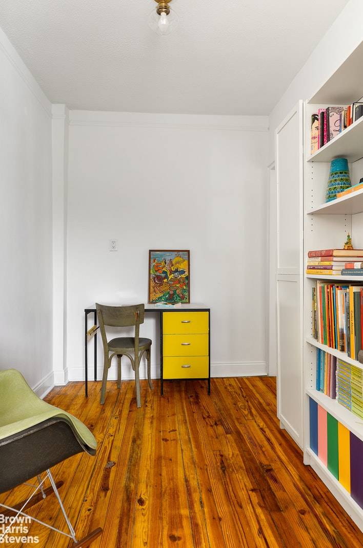 Brooklyn, NY 11238,360 CLINTON Avenue #3C