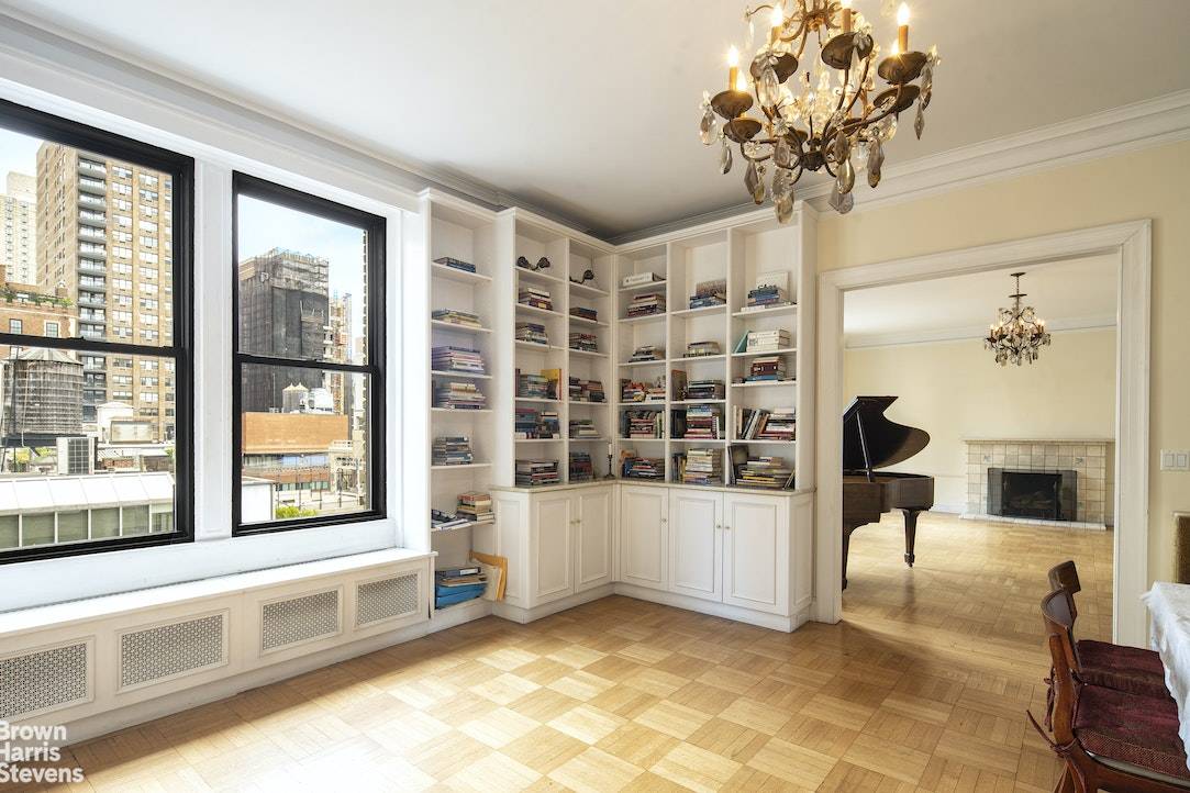 Manhattan, NY 10028,993 PARK Avenue #9E/8D