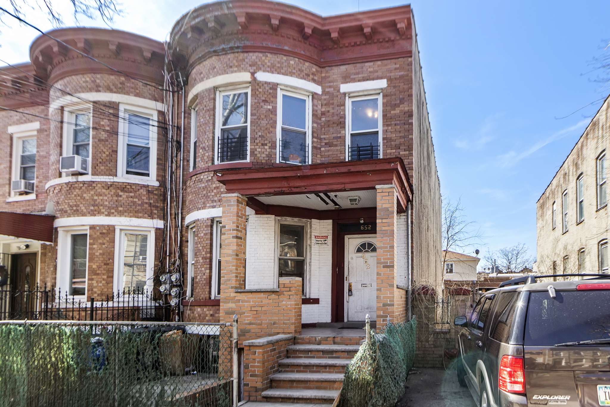 Brooklyn, NY 11207,652 Warwick Street