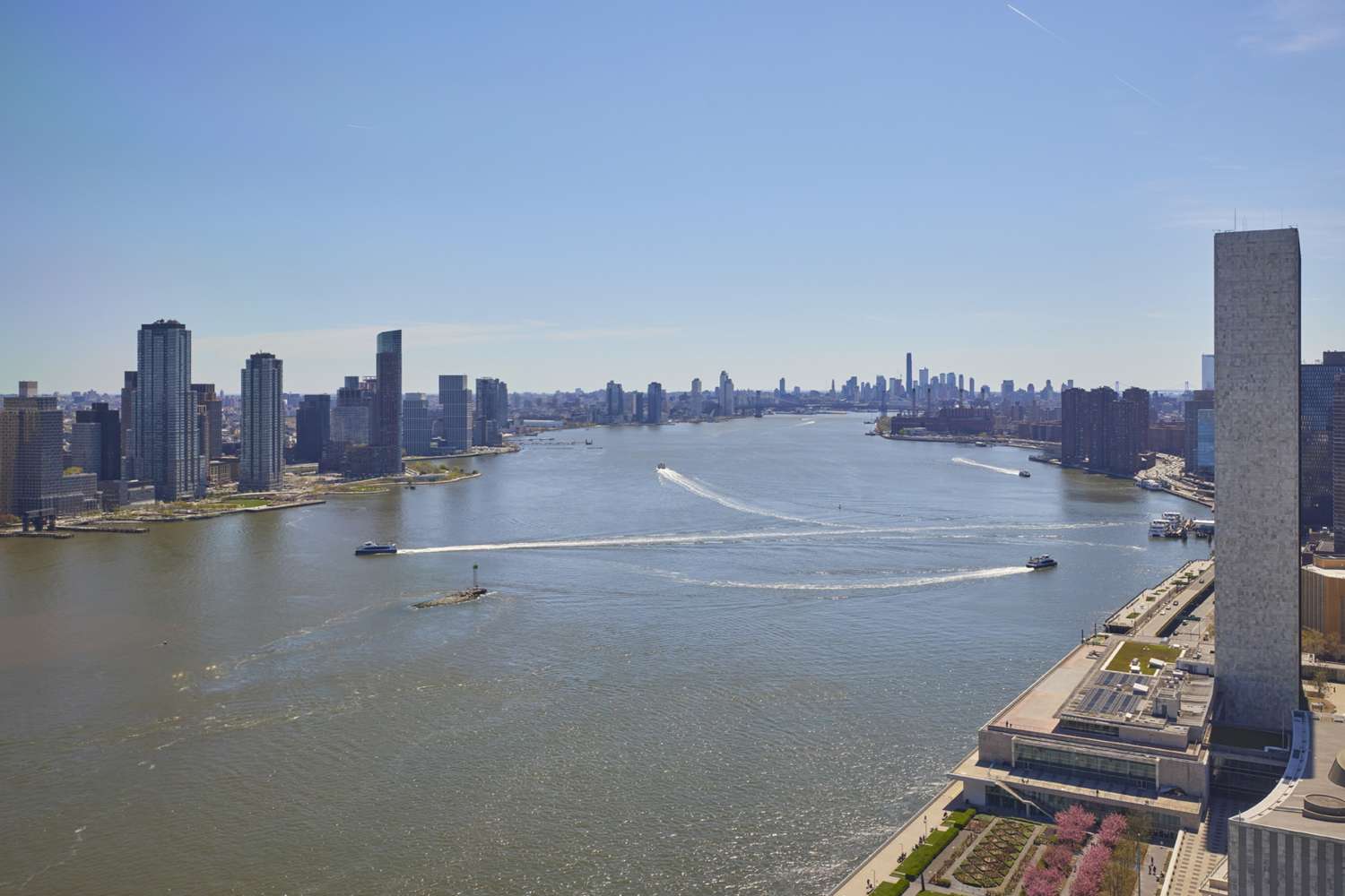 870 UNITED NATIONS Plaza #37/38A, Manhattan, NY 10017