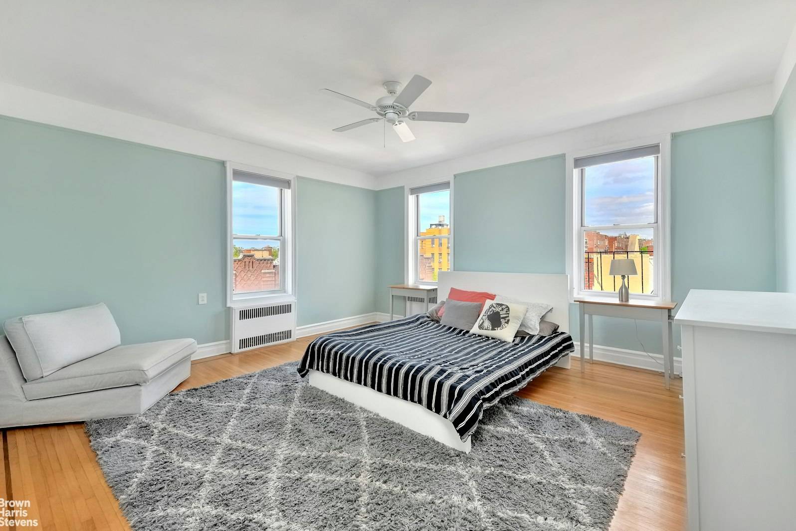 Queens, NY 11372,35-05 72ND Street #6E
