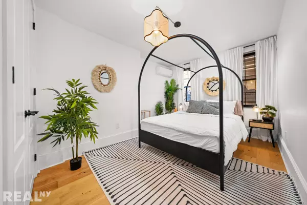 Brooklyn, NY 11221,1111 Jefferson Avenue