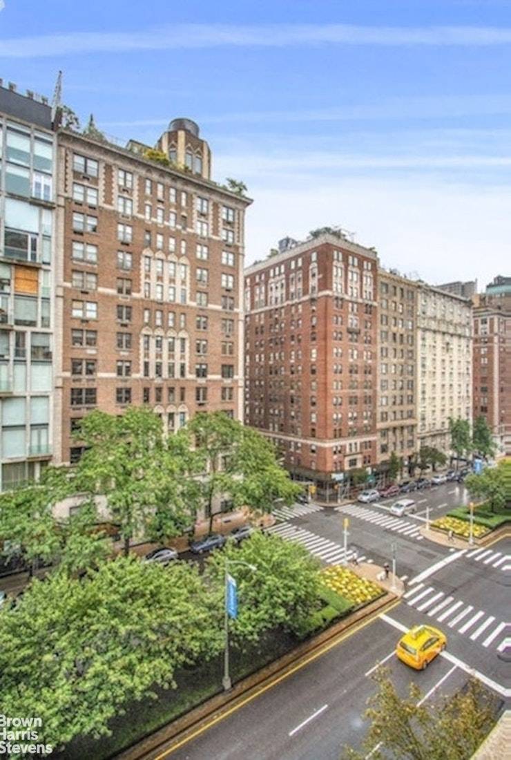Manhattan, NY 10028,944 PARK Avenue #7THFLOOR