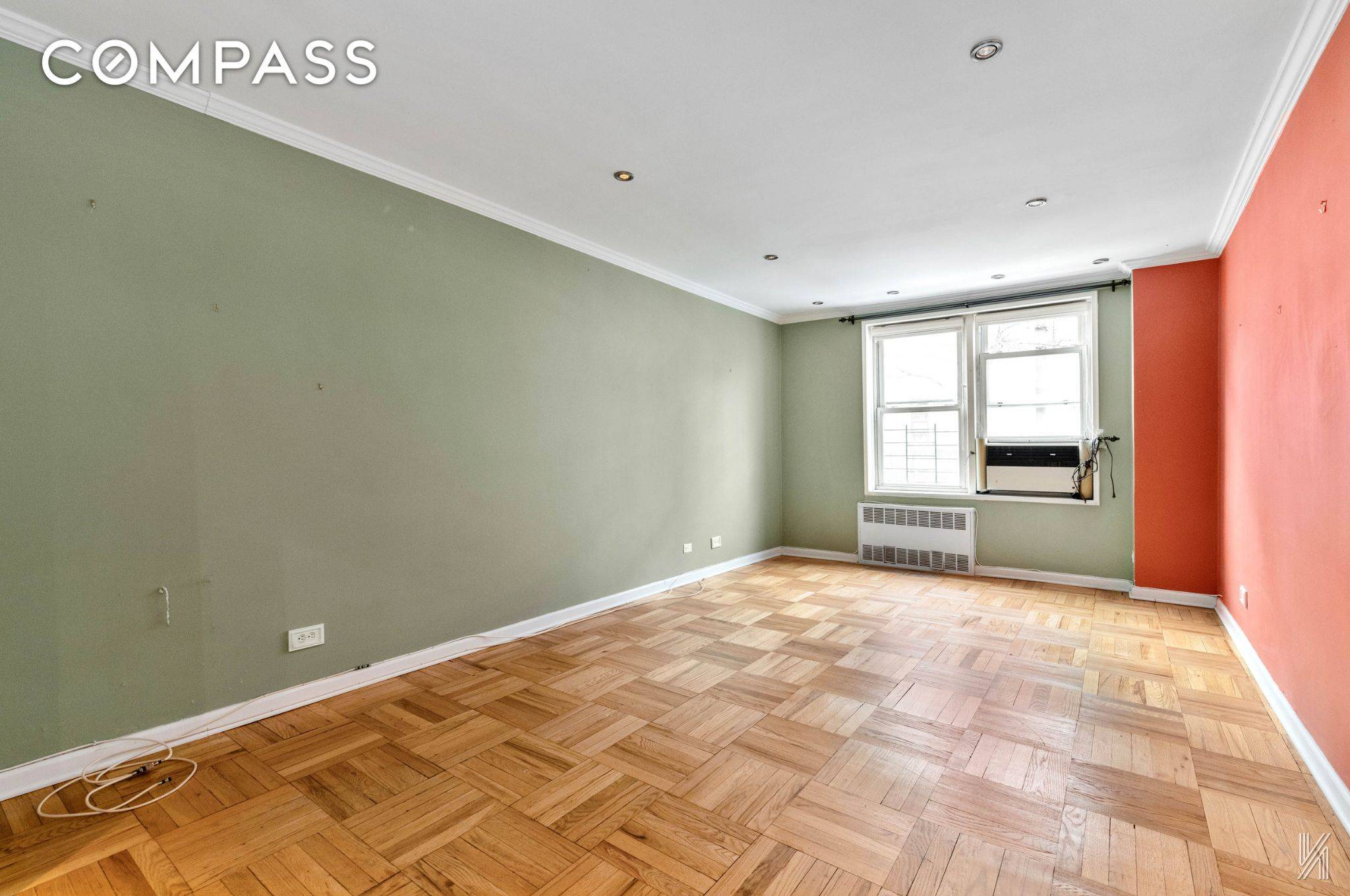 Queens, NY 11372,33-45 90th Street #1K