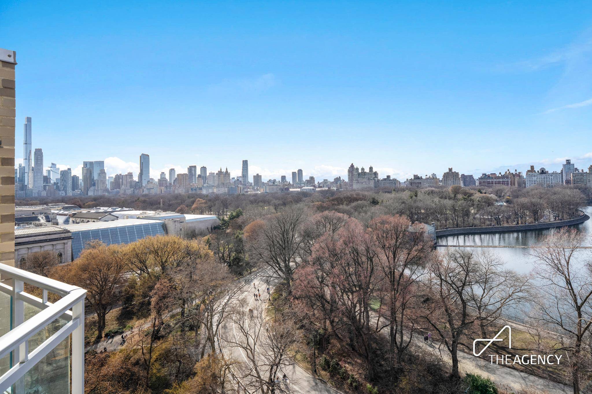 Manhattan, NY 10028,1050 5TH Avenue #17D