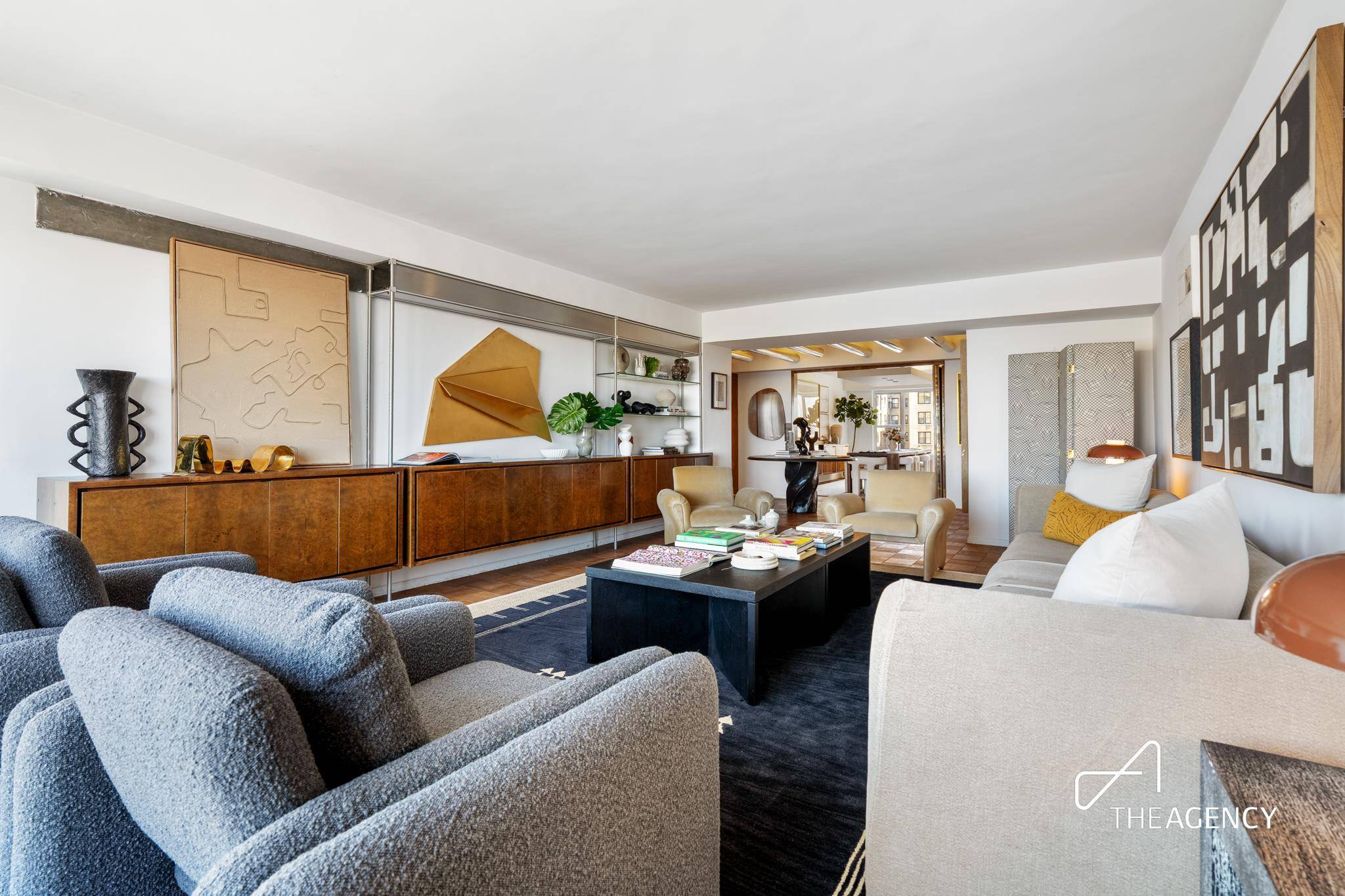 Manhattan, NY 10028,1050 5TH Avenue #17D