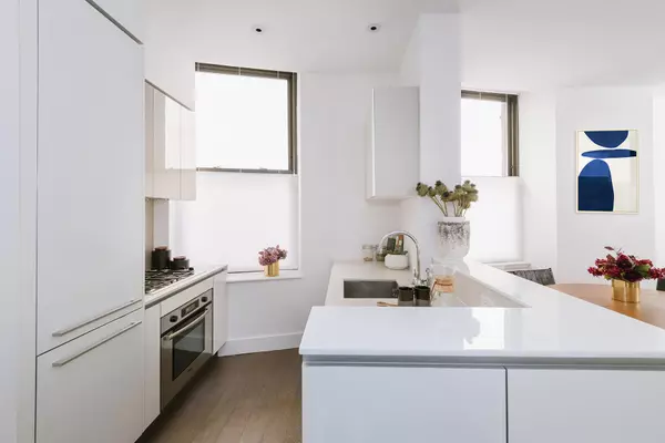 Manhattan, NY 10004,25 Broad Street #21-E