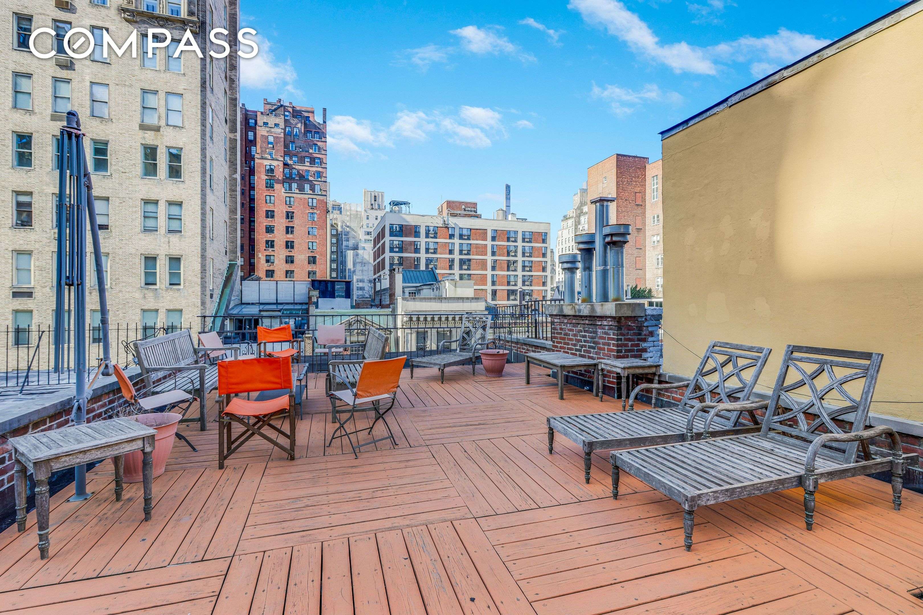 Manhattan, NY 10021,49 E 74th Street