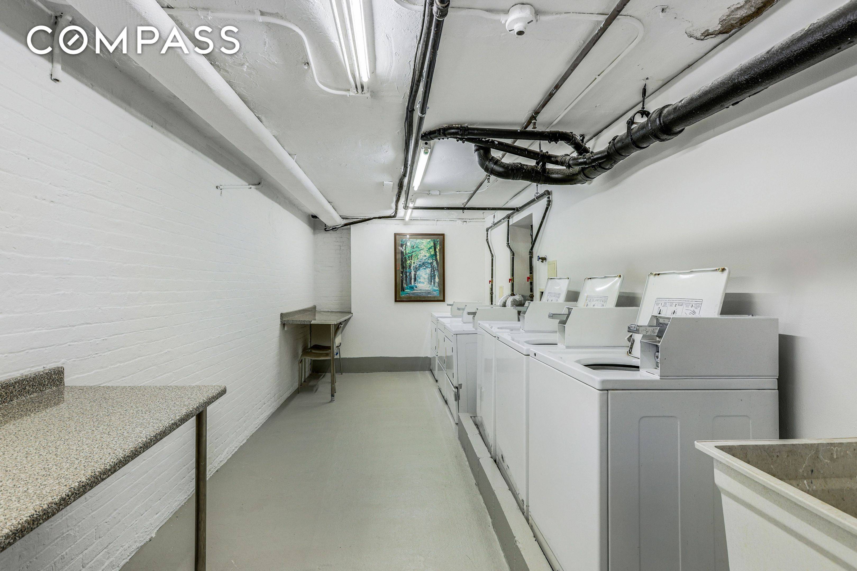Manhattan, NY 10021,49 E 74th Street