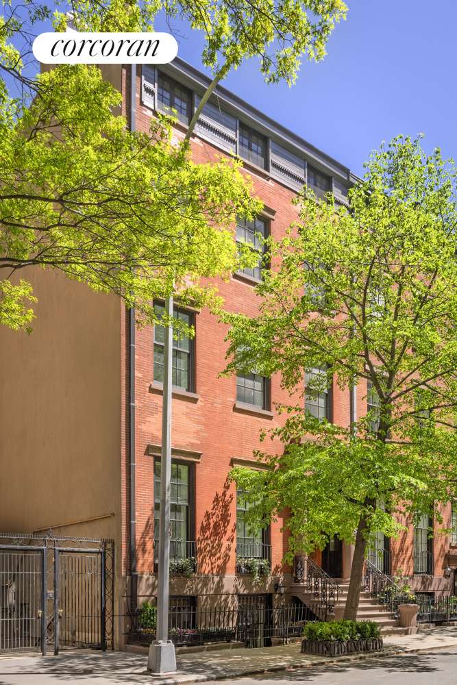 3 E 9TH Street, Manhattan, NY 10003