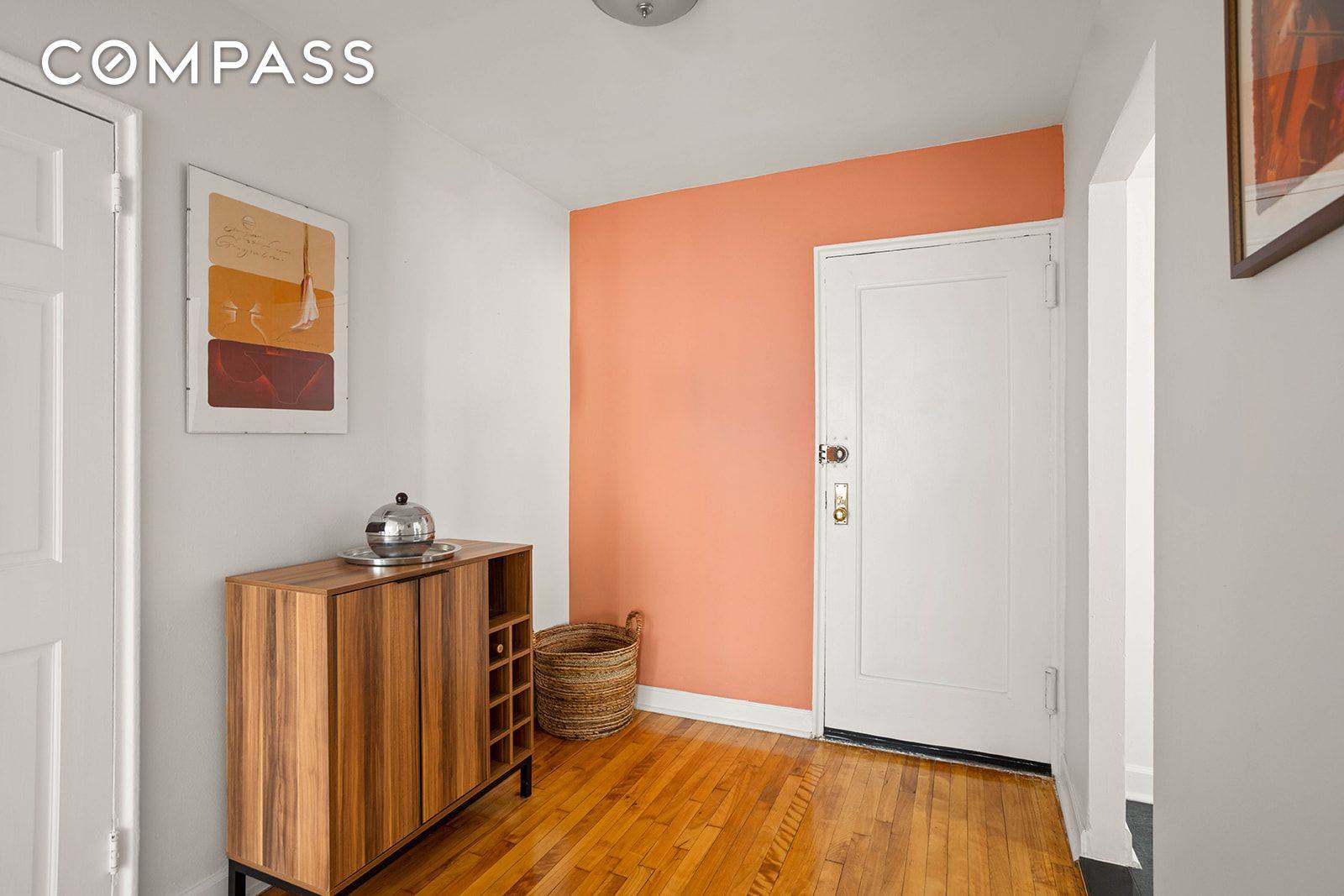 Queens, NY 11372,33-15 81st Street #5F