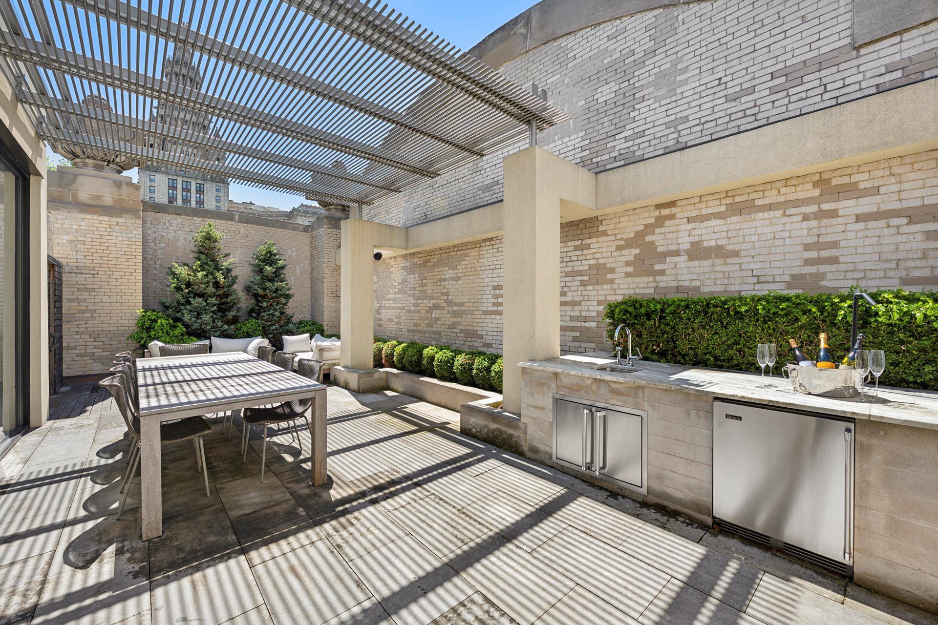 49 CHAMBERS Street #PHB, Manhattan, NY 10007
