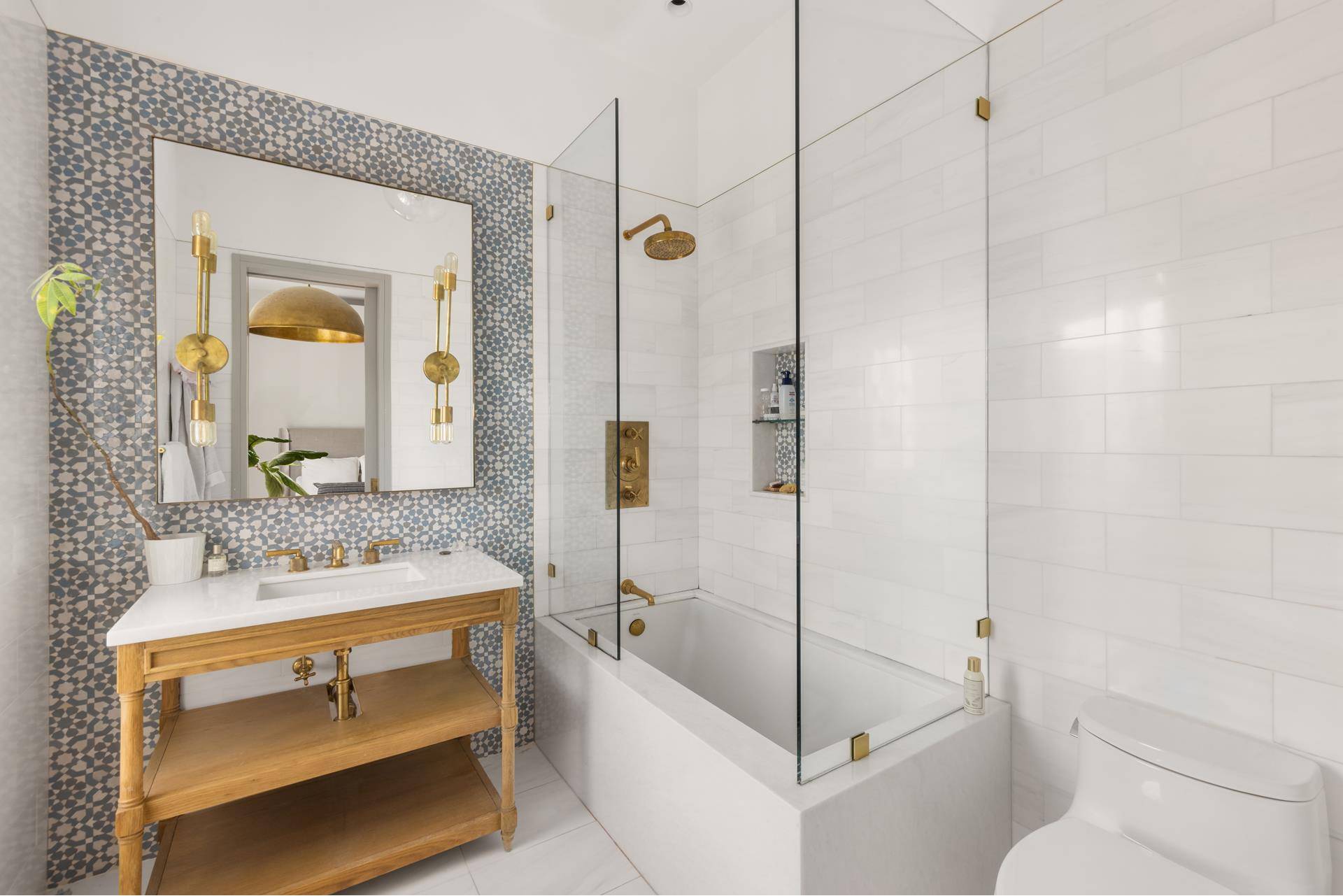 Brooklyn, NY 11211,47 ORIENT Avenue