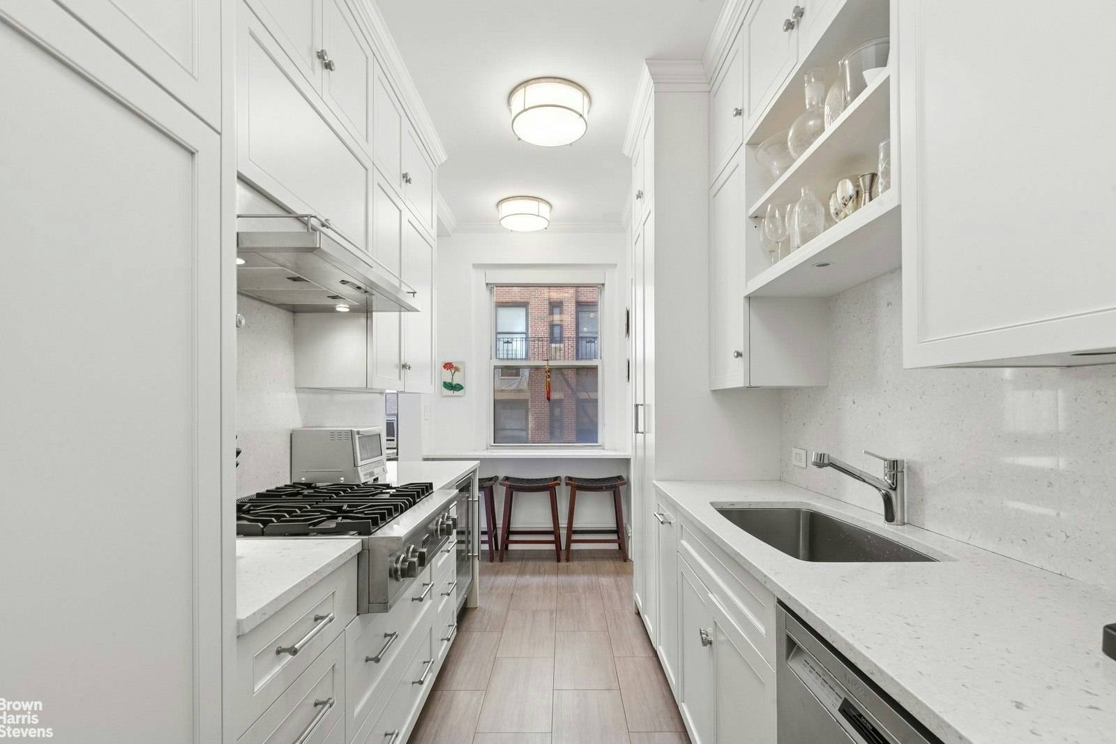 Manhattan, NY 10024,215 W 90TH Street #6G