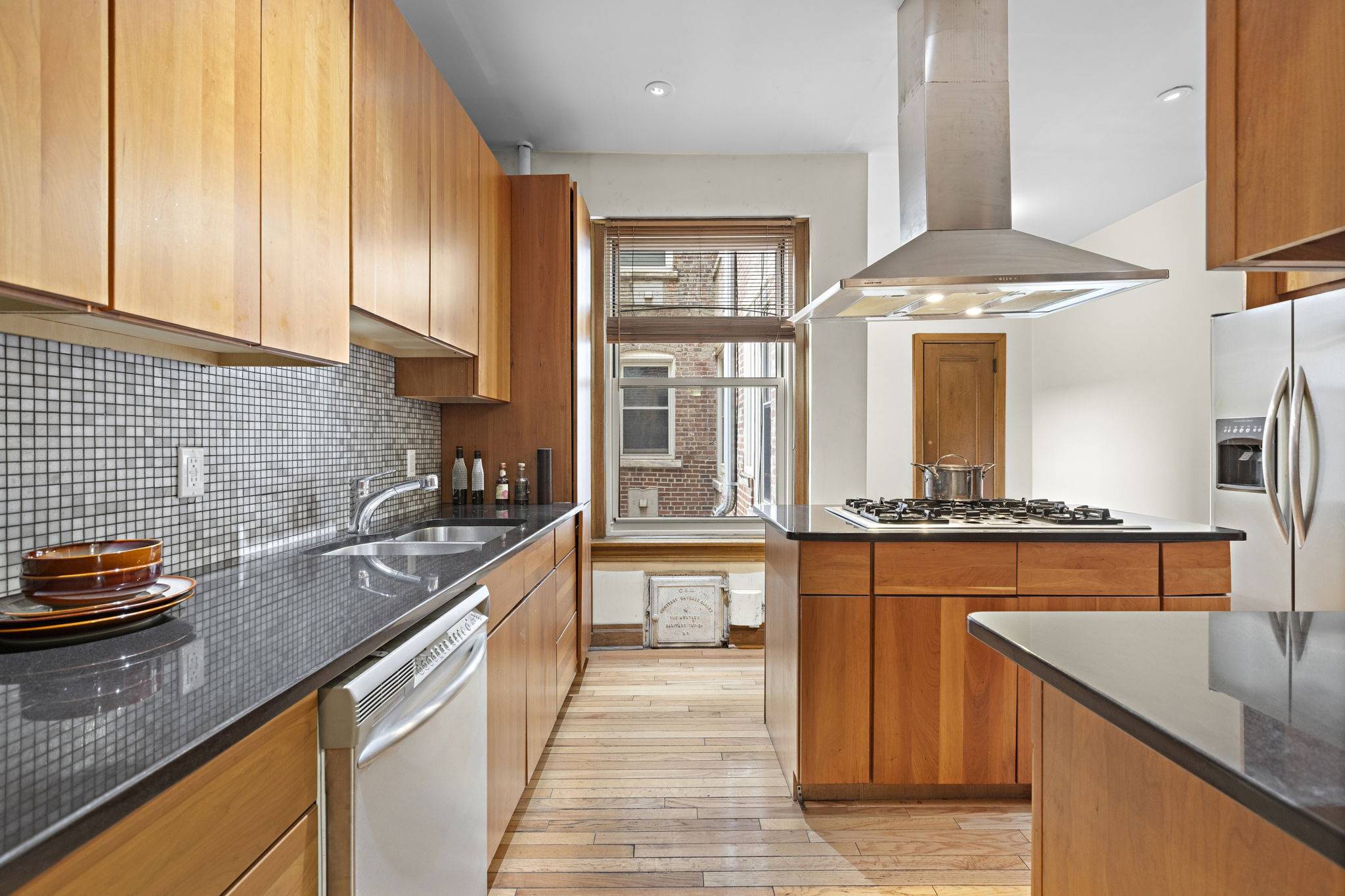 Manhattan, NY 10031,435 Convent Avenue #32