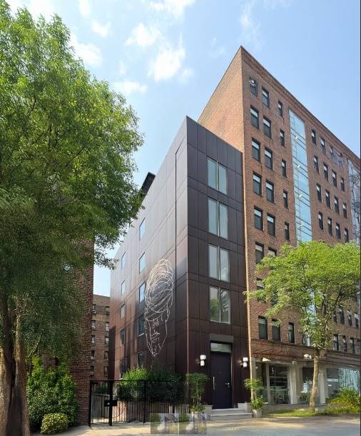 408 W 58th Street, Manhattan, NY 10019