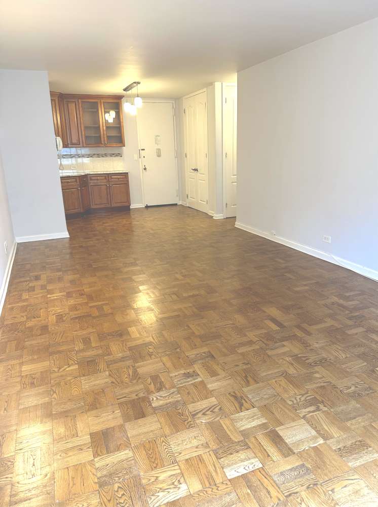 Manhattan, NY 10023,20 W 64TH Street #11U