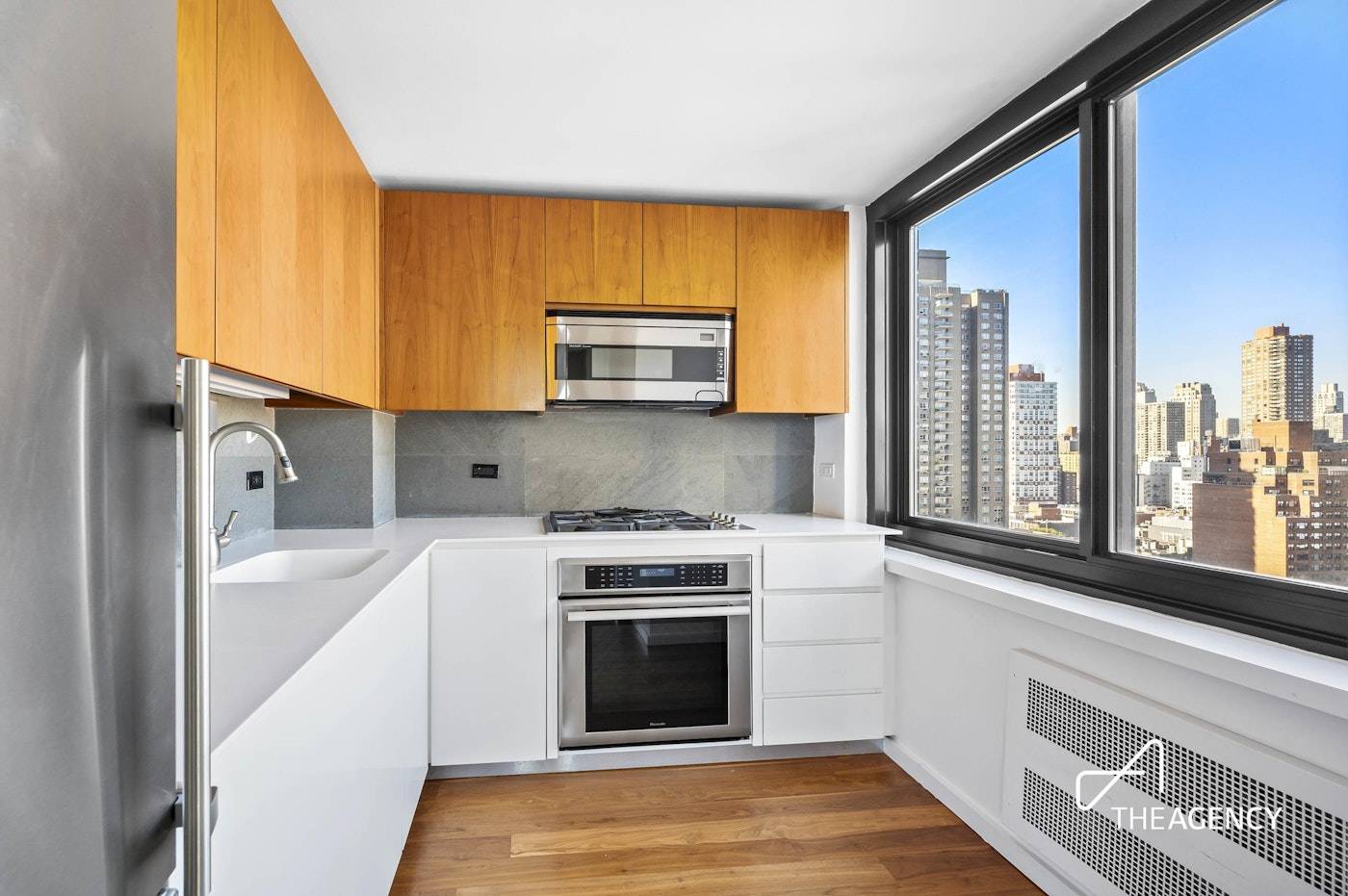 Manhattan, NY 10021,515 E 72ND Street #18B