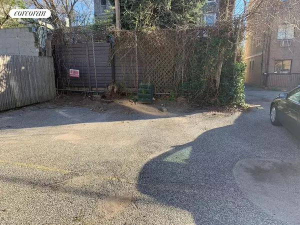 468 17TH Street #PK6, Brooklyn, NY 11215