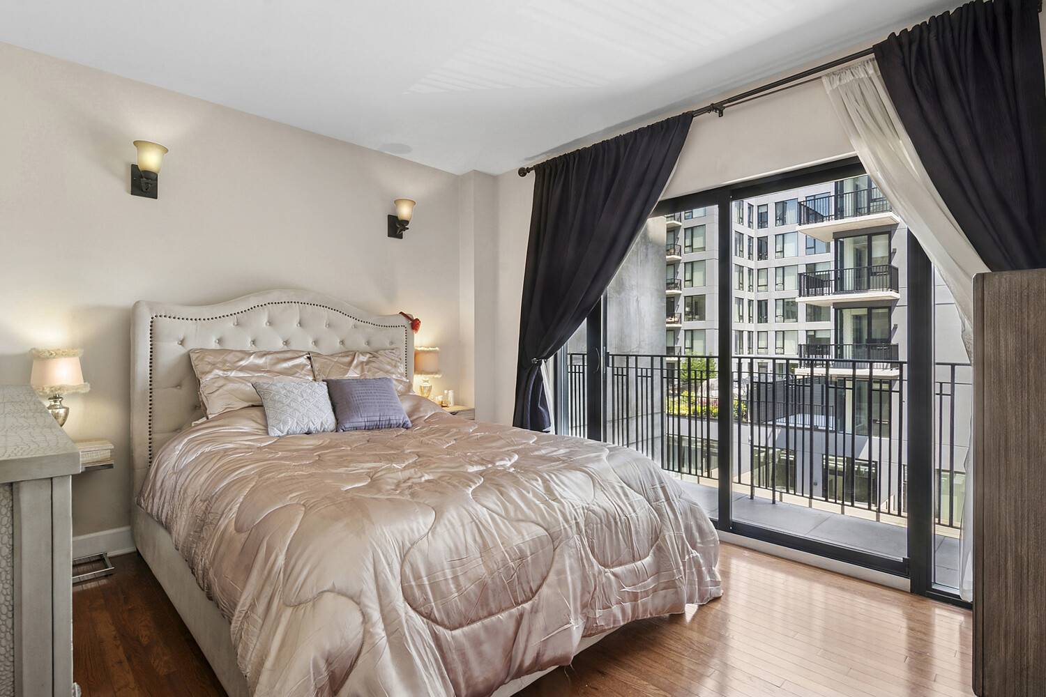 Brooklyn, NY 11201,185 YORK Street #3C