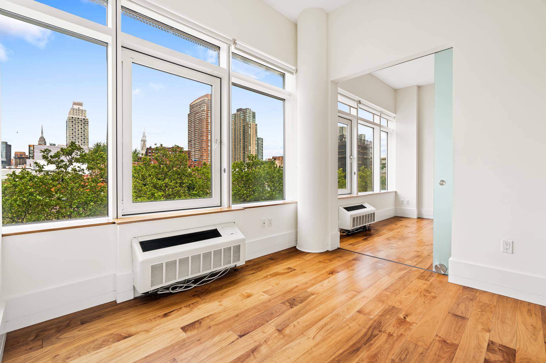 Queens, NY 11101,10-17 Jackson Avenue #3-B
