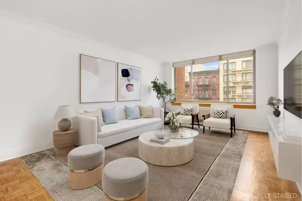350 E 82ND Street #4U, Manhattan, NY 10028