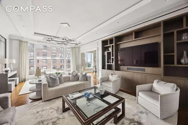 Manhattan, NY 10028,20 E End Avenue #10A