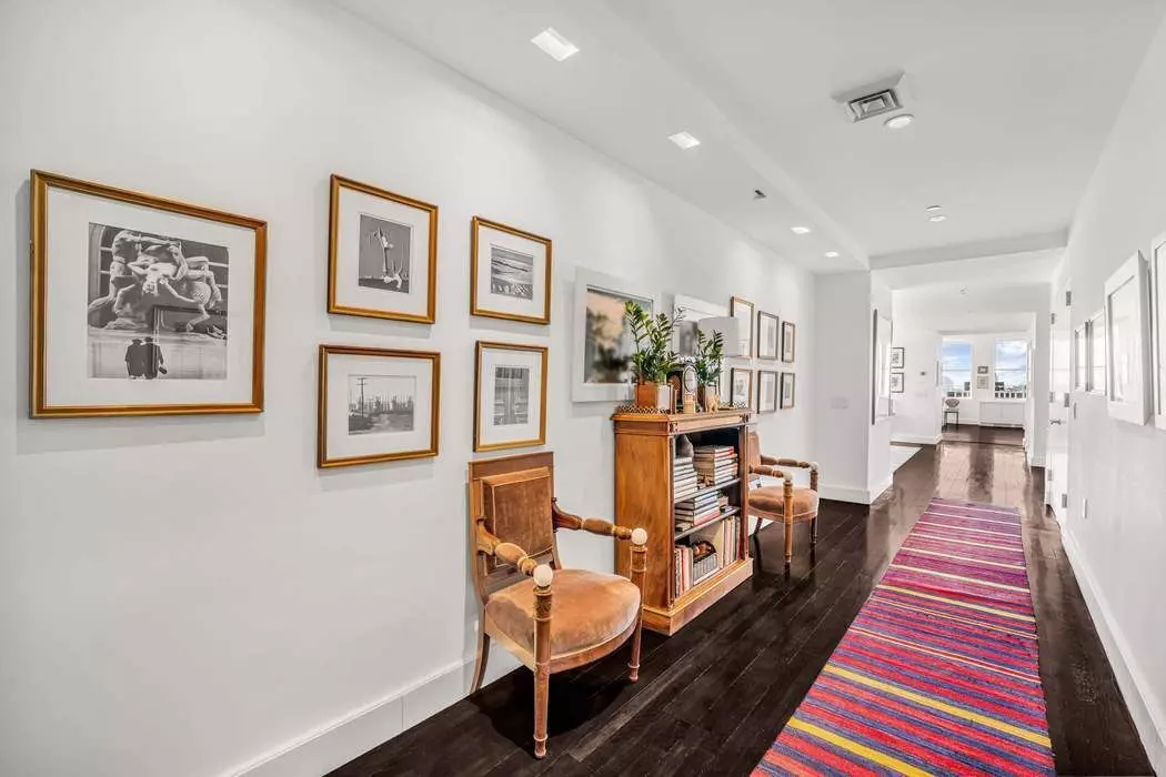 Manhattan, NY 10007,270 Broadway #25B