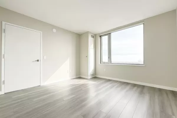 Brooklyn, NY 11235,1524 Sheepshead Bay Road #16M