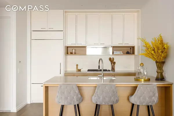 Manhattan, NY 10025,250 W 96th Street #19E