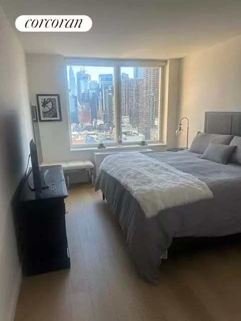 Manhattan, NY 10036,550 W 45TH Street #2216