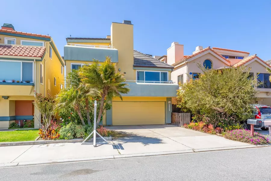 3525 Sunset LN Lane, Oxnard, CA 93035