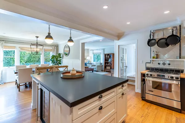 Santa Barbara, CA 93103,516 E Micheltorena ST Street