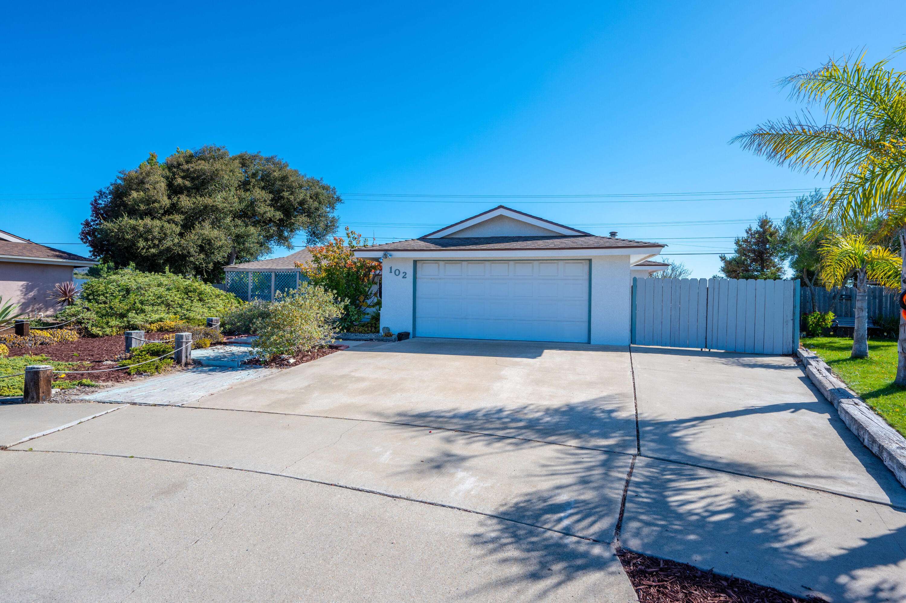 102 Deneb PL Place, Lompoc, CA 93436