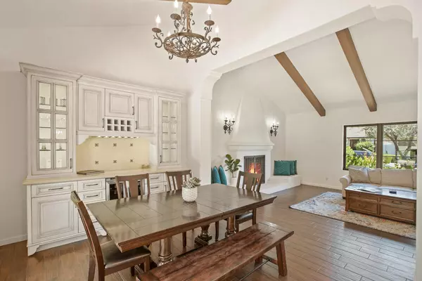 Santa Barbara, CA 93110,409 Lincolnwood PL Place