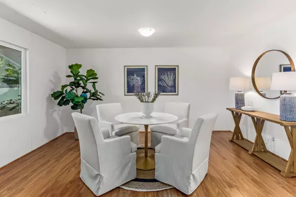 Santa Barbara, CA 93105,126 Morada LN Lane