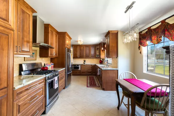 Ballard, CA 93463,1704 Cottonwood ST Street