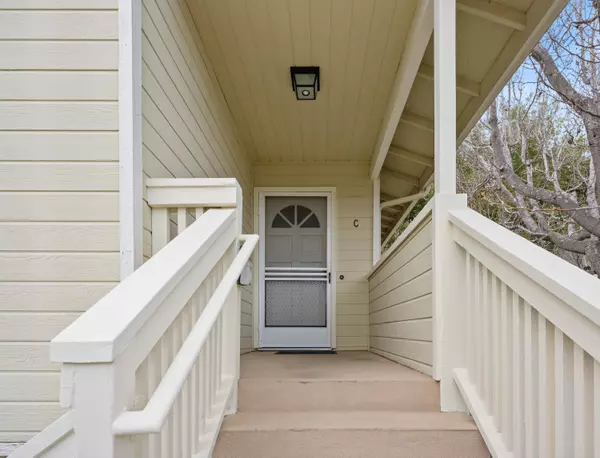 Buellton, CA 93427,623 Central AVE Avenue