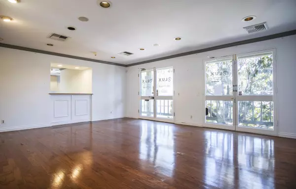 Santa Barbara, CA 93105,230 W Pueblo ST Street