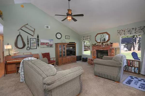 Los Alamos, CA 93440,711 Coiner ST Street