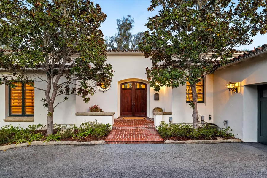 454 Meadowbrook DR Drive, Santa Barbara, CA 93108