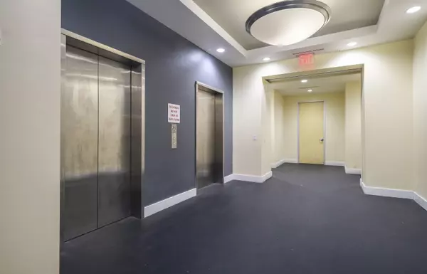 Santa Barbara, CA 93101,820 State ST Street