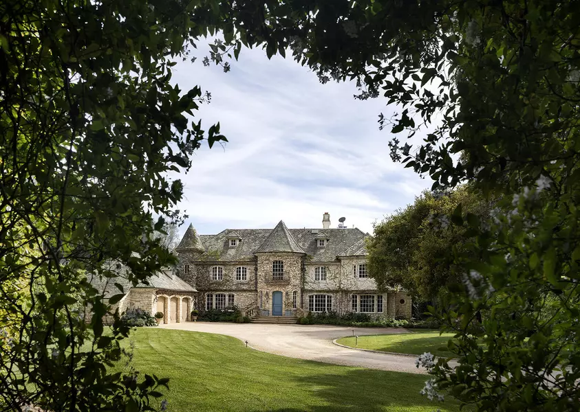 1567 E Valley RD Road, Montecito, CA 93108