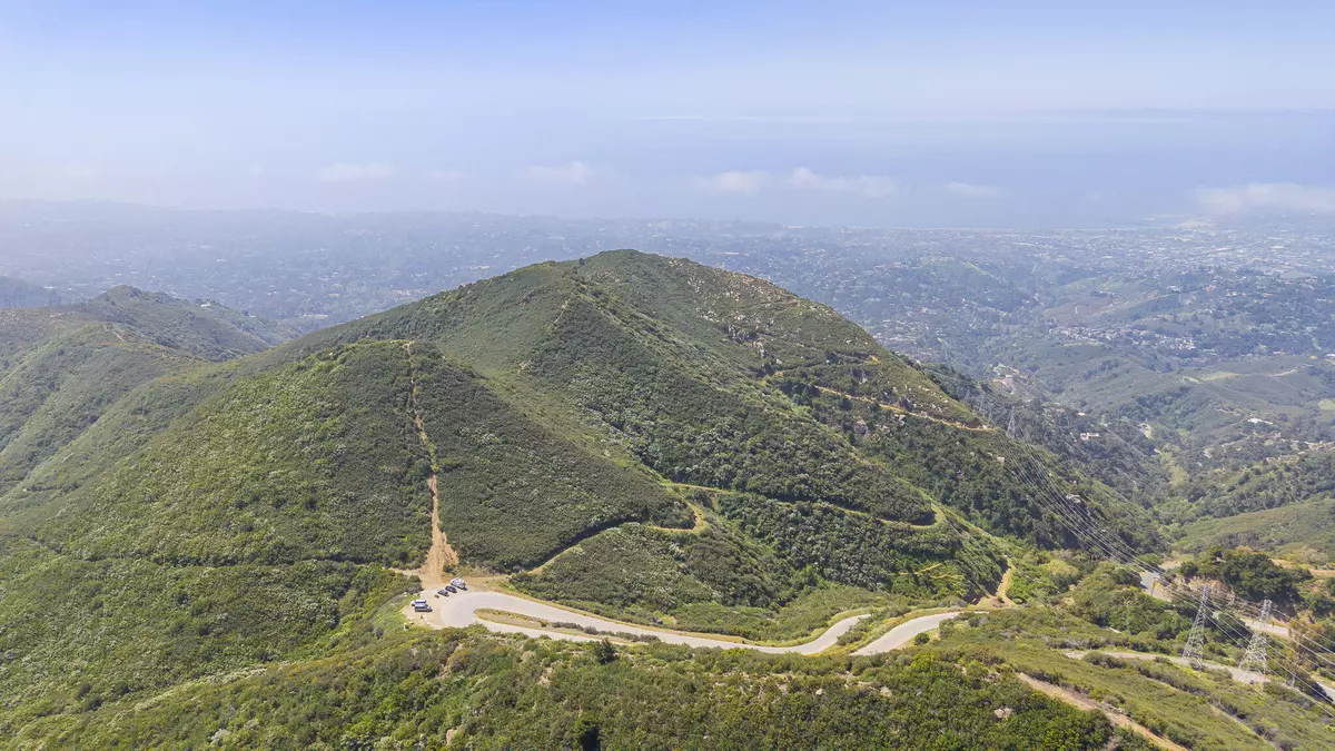 Santa Barbara, CA 93105,2888 Gibraltar RD Road