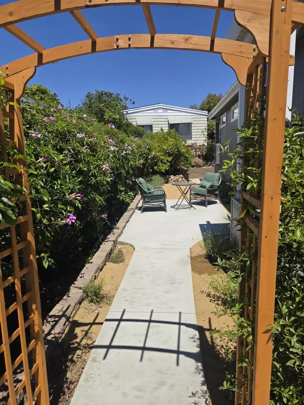 Santa Barbara, CA 93110,340 Old Mill RD Road